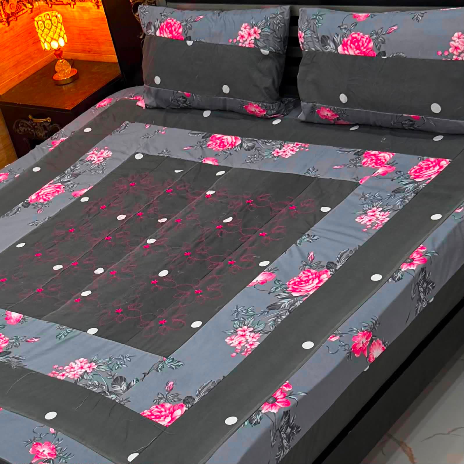 Luxury Printed Cotton Bedsheet Set - Design 22